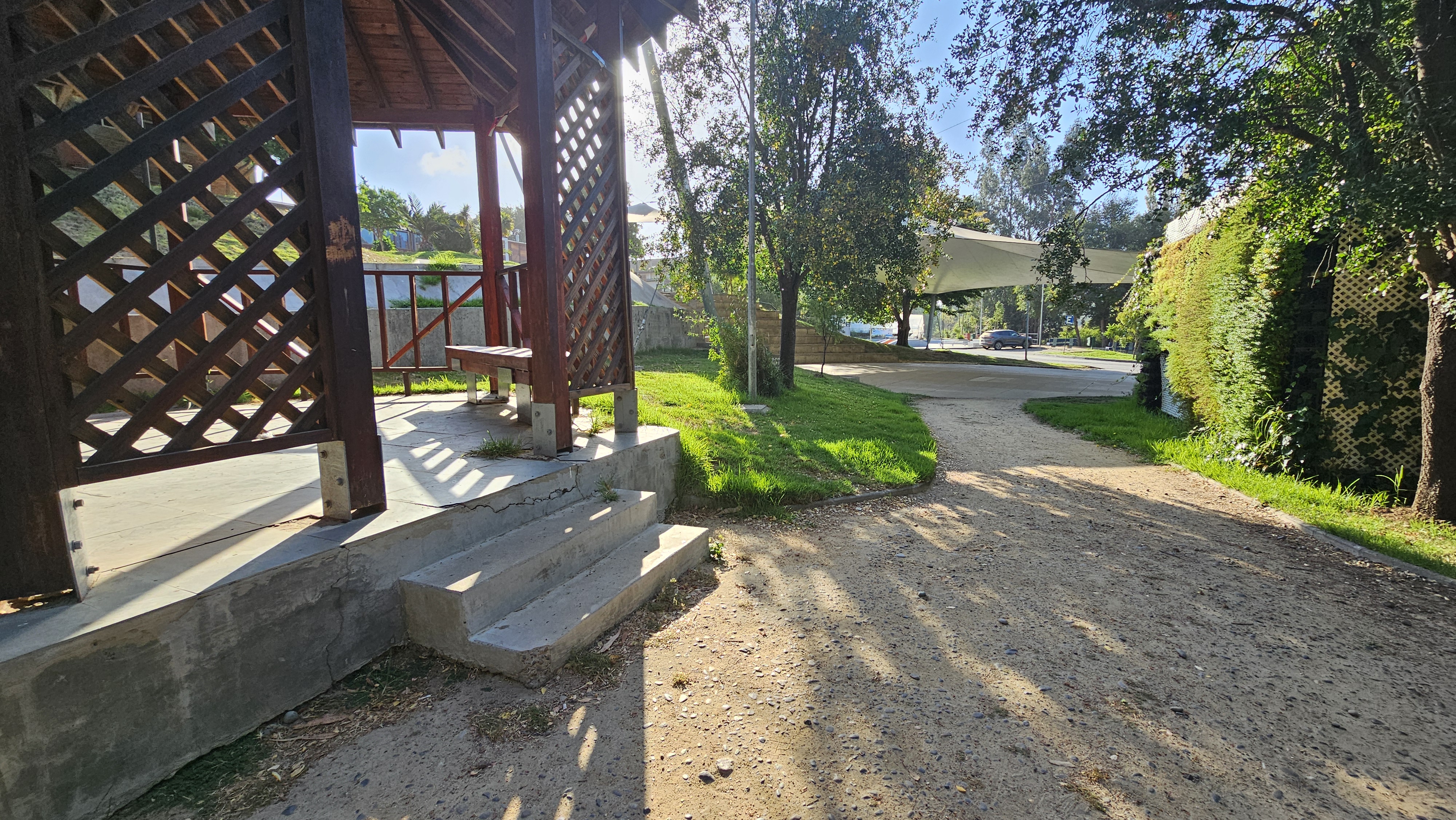 Fotografía de los escanoles para acceder a las pérgolas